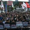 용산300일 집회-2009년 11월 14일 오후 서울역 광장에서 개최된 '용산참사 300일 범국민 추모대회'
