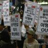 미친소는 들여오고 이주노동자는 내쫓는 이명박OUT-2008년 5월 25일 오후 서울 광화문 동화면세점앞에서 이주노동자 차별철폐! 단속중단! 을 요구하는 집회가 열렸다.