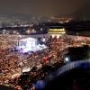 -11월 26일 서울 광화문 일대에서 열린 ‘박근혜 퇴진 제5차 범국민행동’을 마친 1백50만 명의 사람들이 청와대를 향해 가두행진을 하고 있다. 