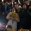 -박근혜 퇴진 5차 범국민행동이 열린 11월 26일 오후 서울 광화문 광장에서 1백50만 명의 참가자들이 박근혜 퇴진을 외치며 구호를 외치고 있다.