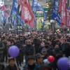 -‘박근혜 즉각 퇴진! 박근혜 정책 폐기! 총파업 대회’를 마친 노동자들이 광화문 광장까지 가두행진을 하고 있다.