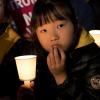 -광화문광장에서 NO트럼프 공동행동이 주최한 ‘전쟁반대 평화실현 범국민촛불’ 집회가 열리고 있다