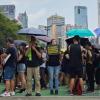 -‘범죄인 인도 법 개정안’(송환법) 추진이 일시 중단됐지만, 6월 16일 홍콩에서 2백만 명이 넘는 사람들이 거리로 쏟아져 나왔다. 시위대는 법안 연기가 아닌 완전한 철회와 홍콩 행정장관 캐리 람 사퇴를 요구하며 홍콩 정부 청사가 있는 애드머럴티 인근까지 4킬로미터 거리 행진을 이어갔다. 
