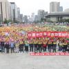 -7월 3일 광화문 광장에서 6만여 노동자들이 모여 ‘공공부문 비정규노동자 총파업 비정규직 철폐 전국노동자대회’를 열고 있다. 