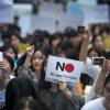 -7월 24일 오후 서울 종로구 옛 일본대사관 앞에서 제1397차 일본군 성노예제 문제 해결을 위한 정기 수요집회가 열리고 있다.