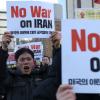-집회 참가자들이 “미국의 이란 전쟁행위 반대”, “한국군 파병 반대”등을 외치고 있다. 