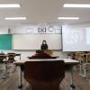 -4월 9일 오전 서울 마포구 서울여자고등학교 3학년 5반 교실에서 학급 조회가 원격으로 이뤄지고 있다.