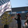 -건강보험공단 고객센터 노동자들이 2월 8일 오후 강원도 원주시 국민건강보험공단 앞에서 총파업 대회를 열고 처우 개선과 직접고용을 요구하고 있다.