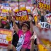 -6월 3일 오후 서울 세종대로 일대에서 42차 윤석열 퇴진 집회가 열리고 있다.